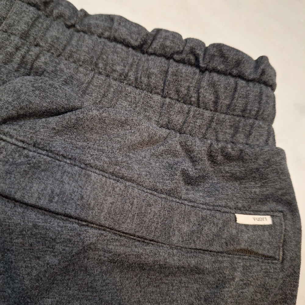Vuori Ponto Performance Jogger Mens S Charcoal Heather Grey DreamKnit Sweatpants - Picture 4 of 8